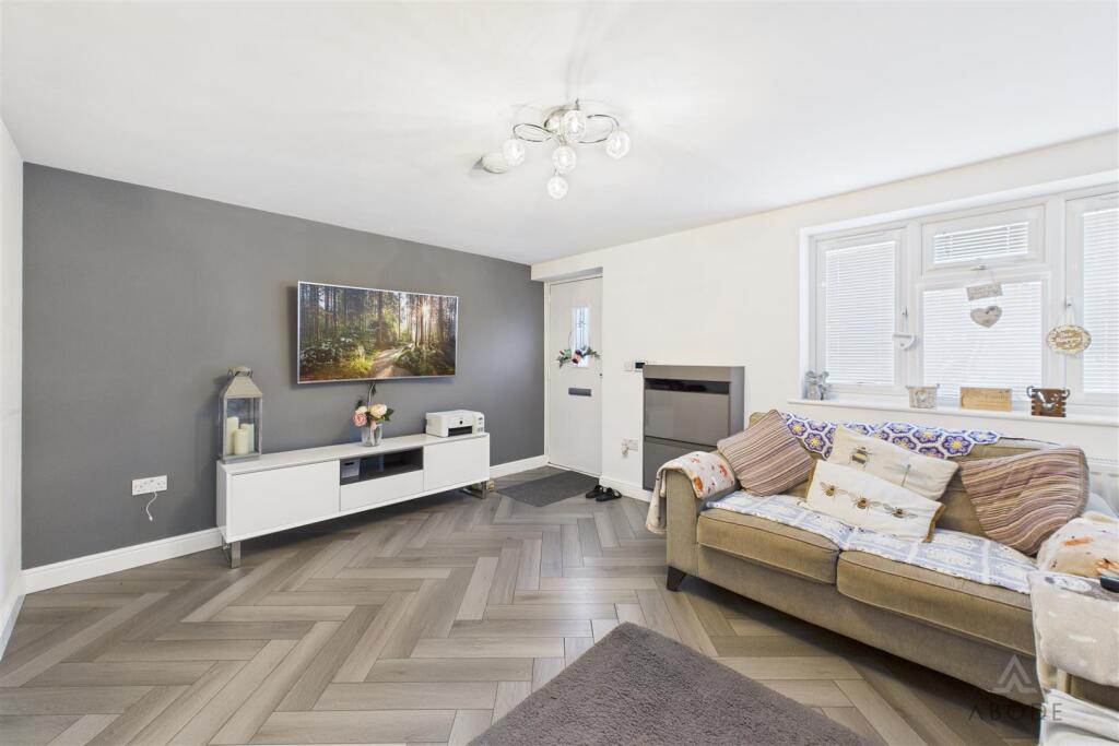 Springfield Road, Repton, Derby photo 3