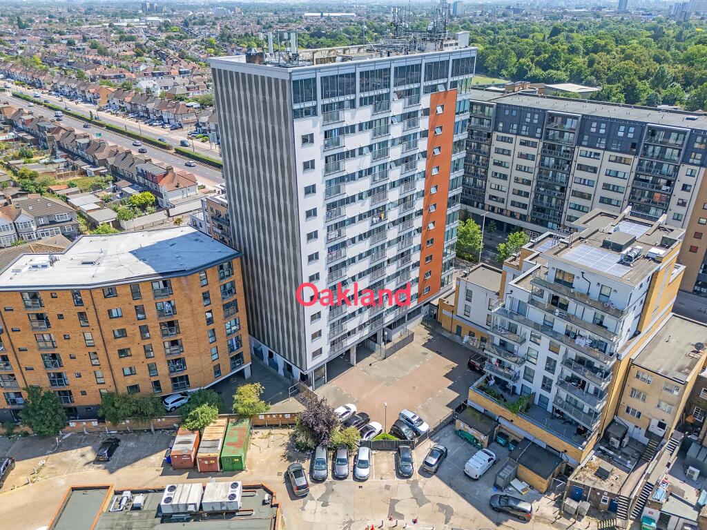 Main image of property: Eastern Avenue, Ilford, IG2