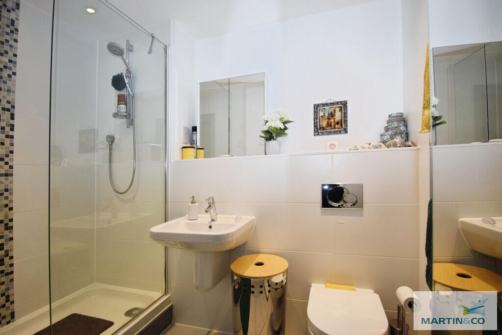 Apartment in Worcester, Worcestershire - More