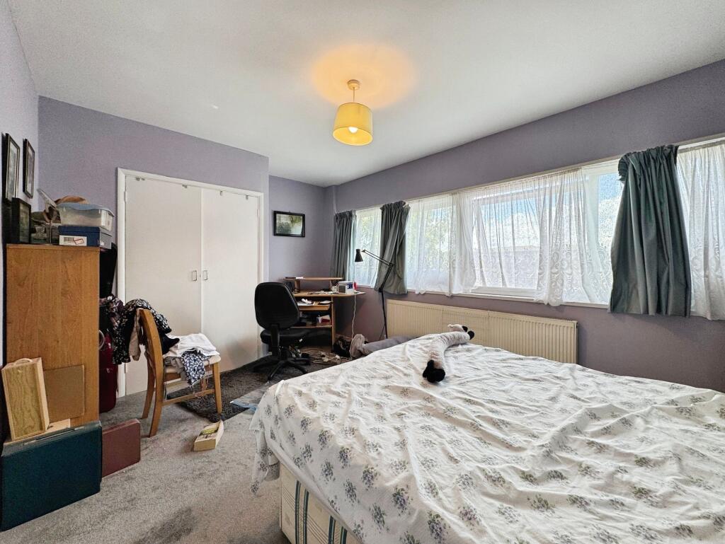 Apartment in London, Burnt Oak, Colindale - View 4