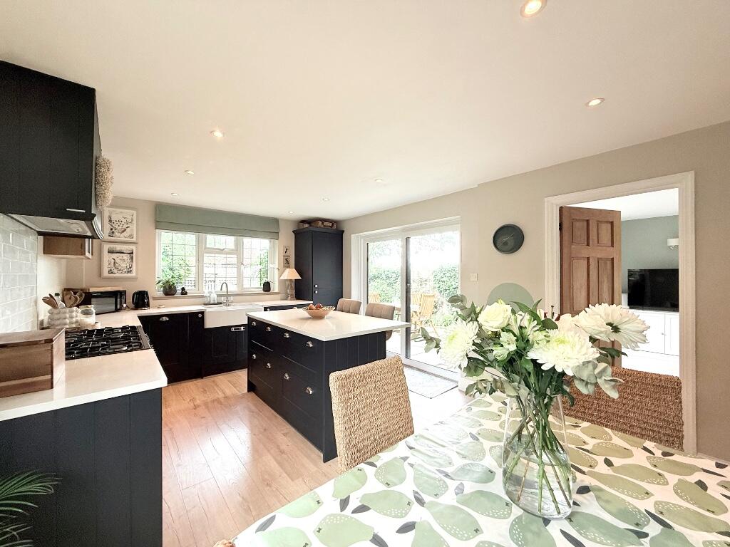 Greenfields Close, Shipston-On-Stour, Warwickshire, CV36 photo 4