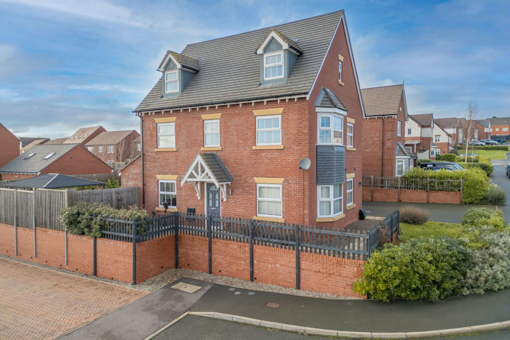 Willowherb Close, Tamworth, B79 0EX