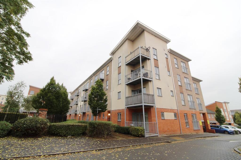 Main image of property: Ashdown House, Battle Square, Reading, RG30