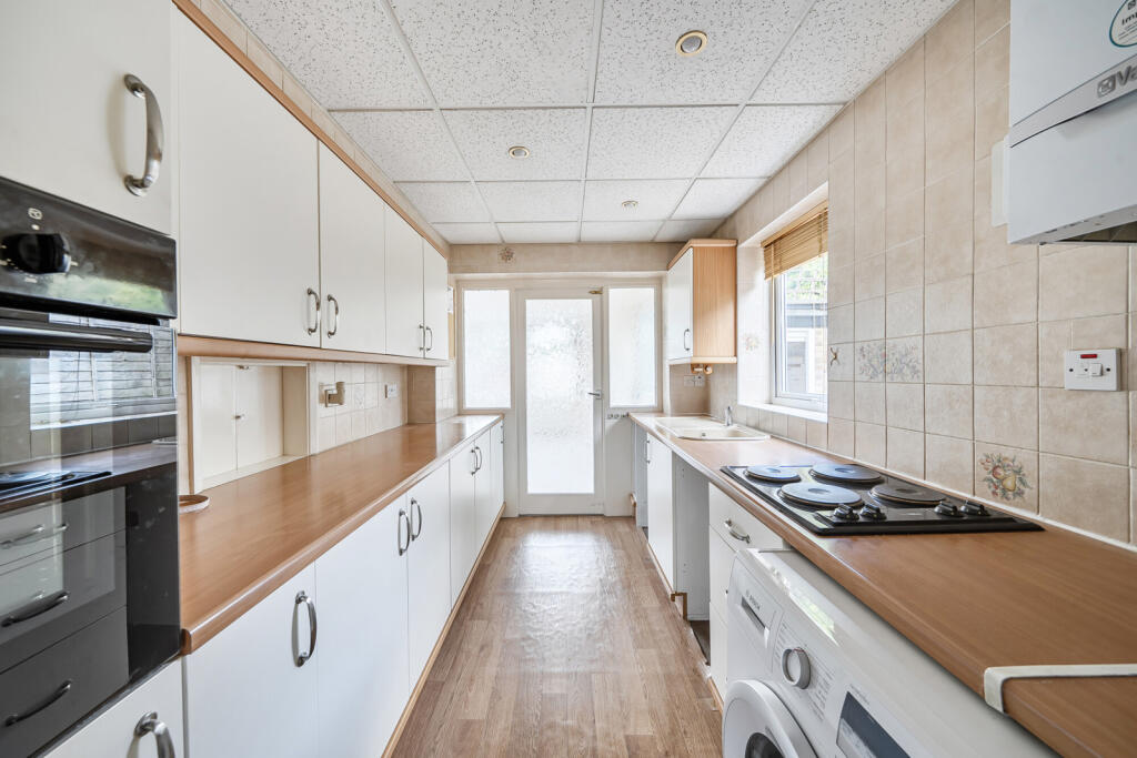 House in Watford - View 5