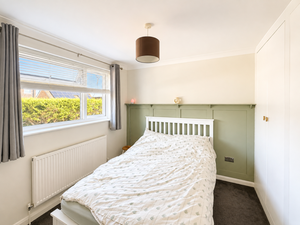 House in Tonbridge - More