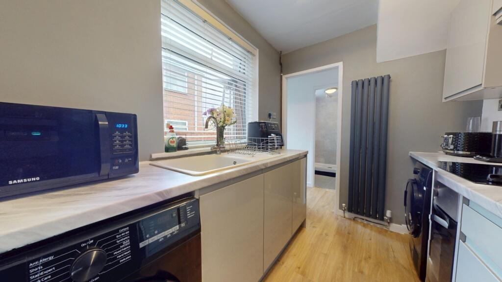 Apartment in South Tyneside, North East - View 4