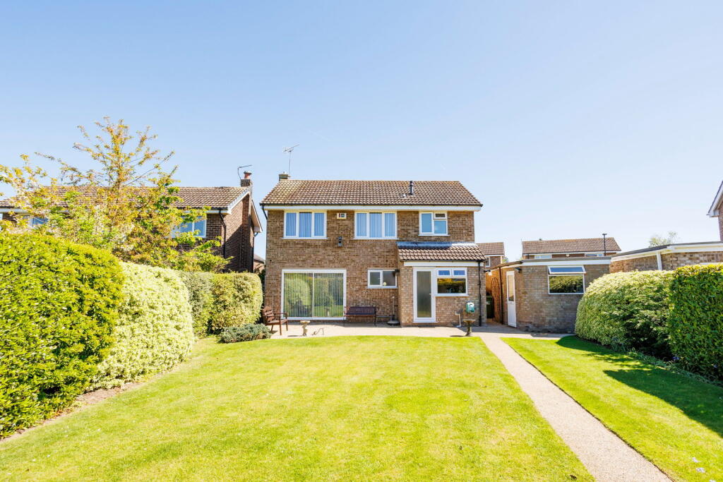 Keble Park Crescent, Bishopthorpe, York, YO23 2SY photo 2