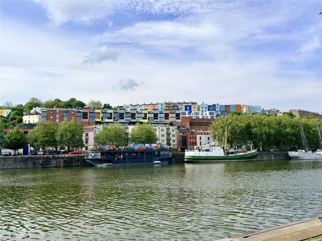 Main image of property: Rope Walk, Harbourside, Bristol, BS1