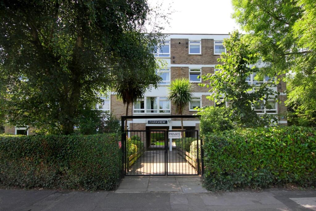 2-bed flat on Old Church Lane, Perivale, Greenford, £375,000