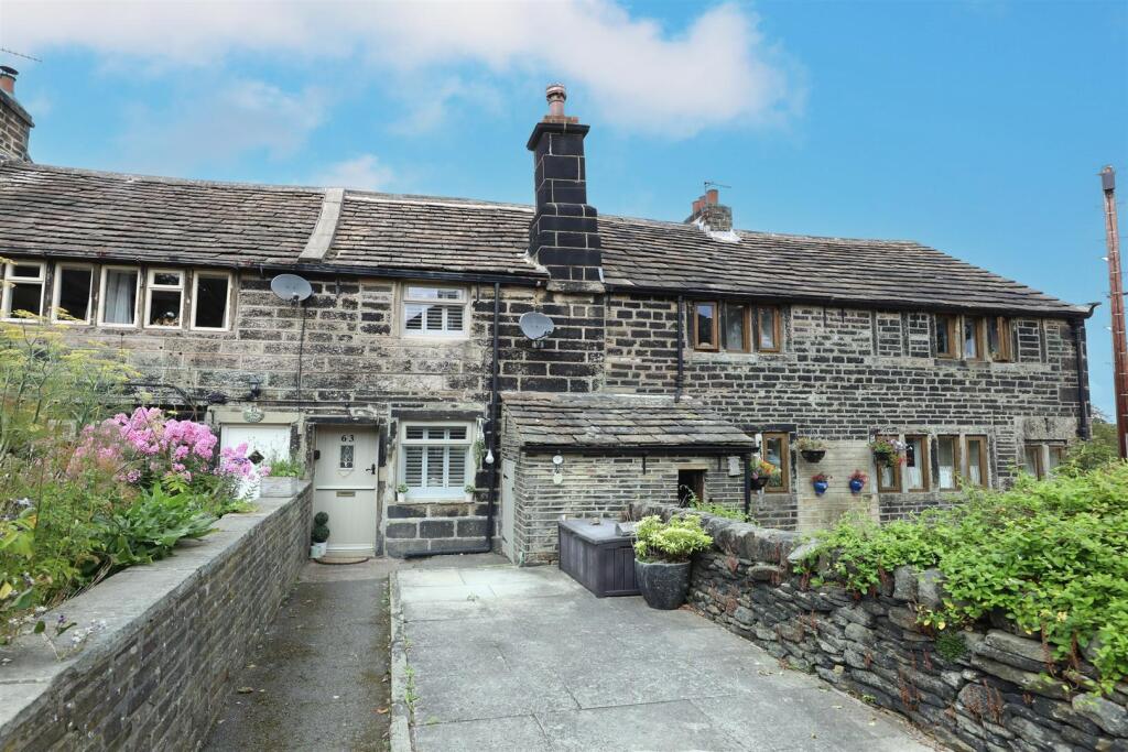 Main image of property: 63 Totties, Holmfirth HD9