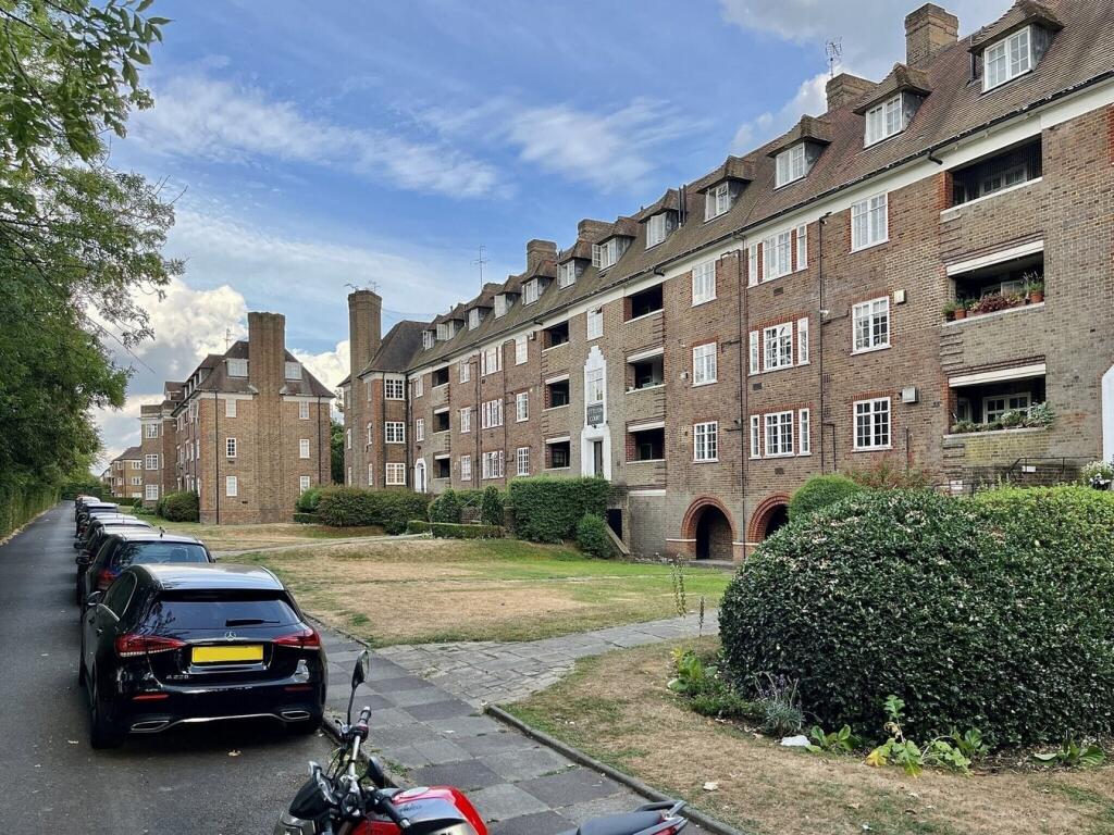 Main image of property: Lyttelton Road, London, N2