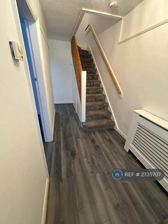 Main image of property: Sundale Avenue, South Croydon, CR2