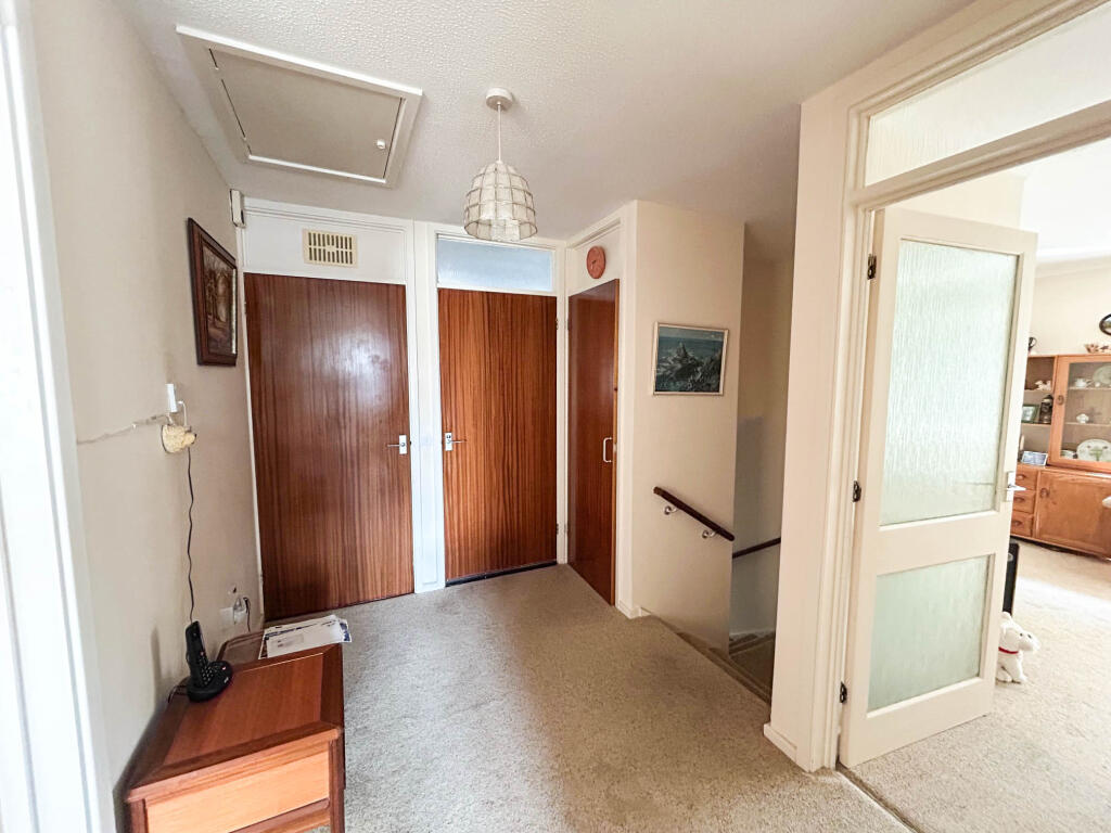 Gilwynes Court, Aldwick Felds - View 5