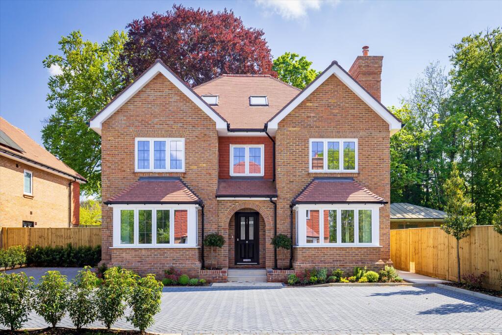Main image of property: Horseshoe Crescent, Guildford GU1