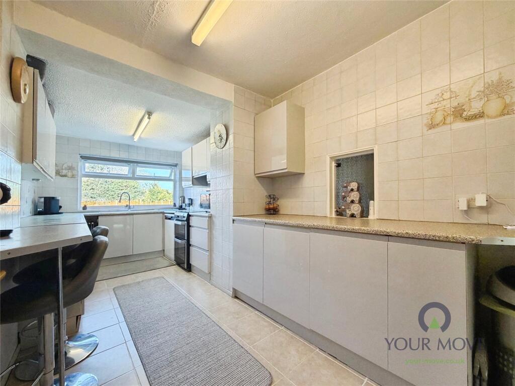 Sutton Road, Maidstone, Kent, ME15 photo 4