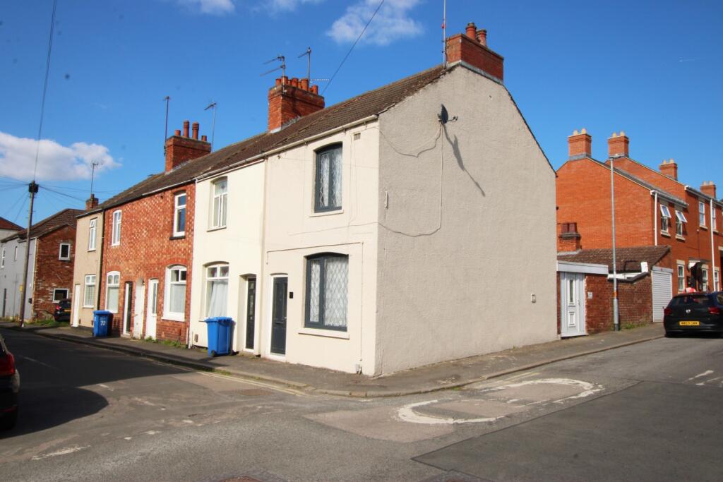 Main image of property: Cross Street, Kettering, Northamptonshire, NN16