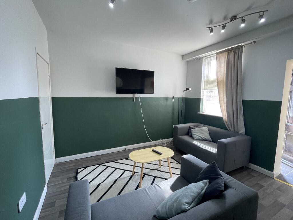 Main image of property: Wilson St // 3 Bed // SEPT 2026