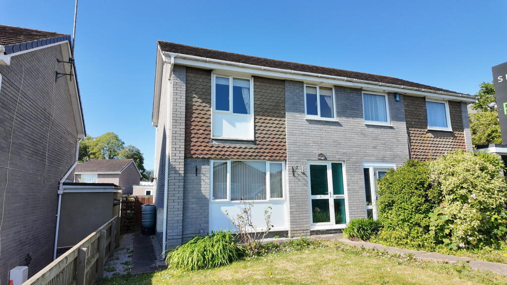 Main image of property: Woodleigh Road, Newton Abbot