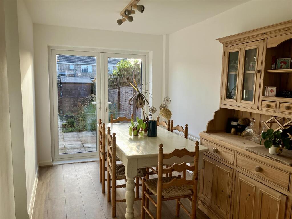 House in Taunton - View 2