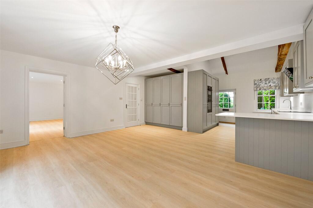House in Reading - View 3