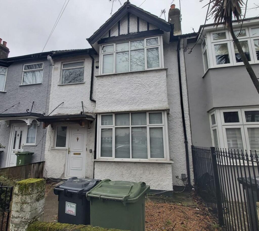 Main image of property: Carnforth Road