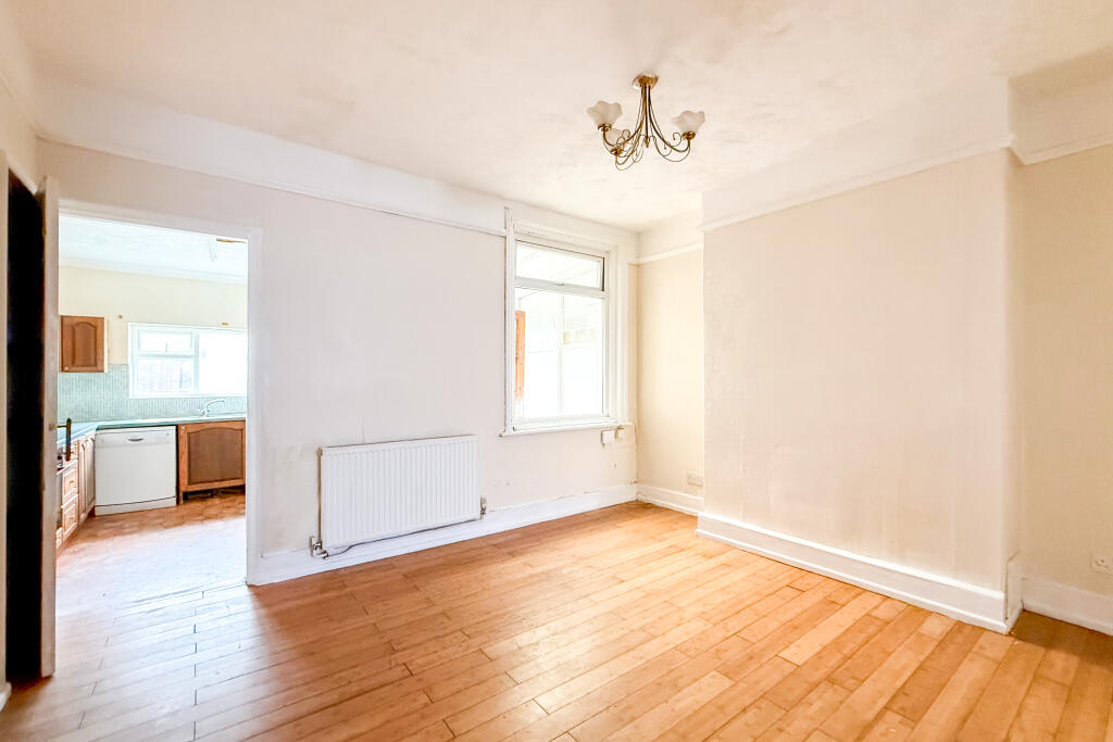 House in Eastbourne, East Sussex - View 5