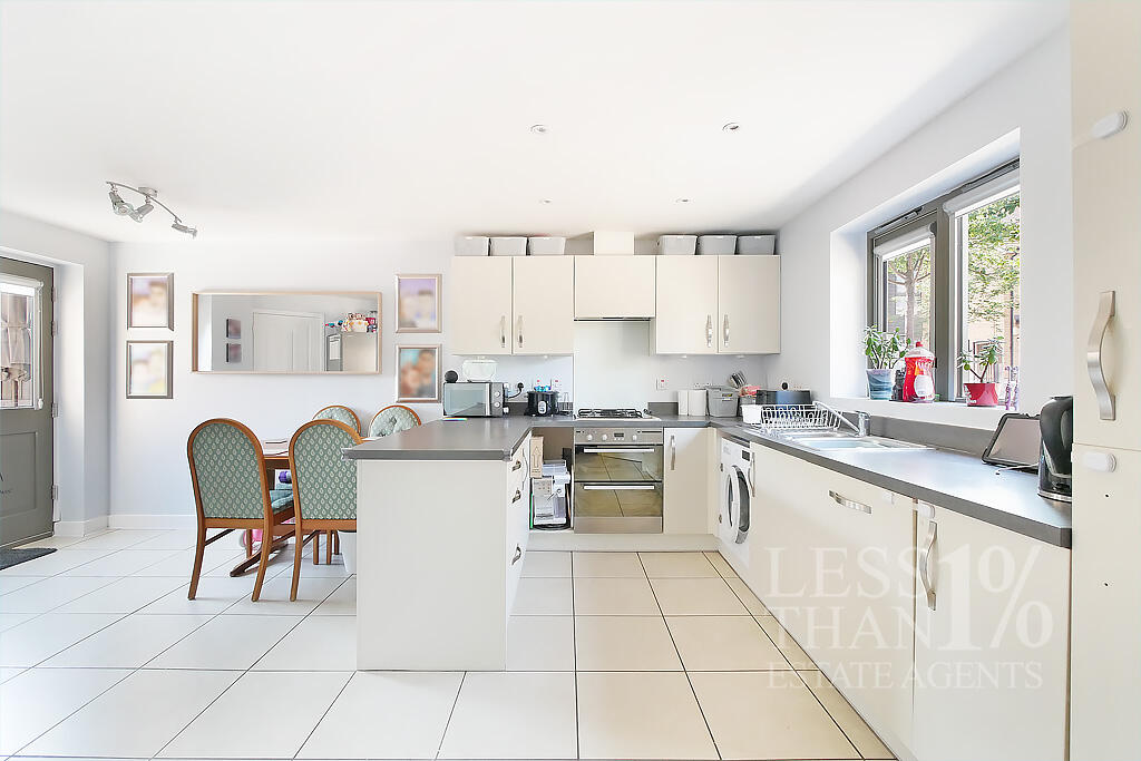 House in Upton, St Crispin's - View 4