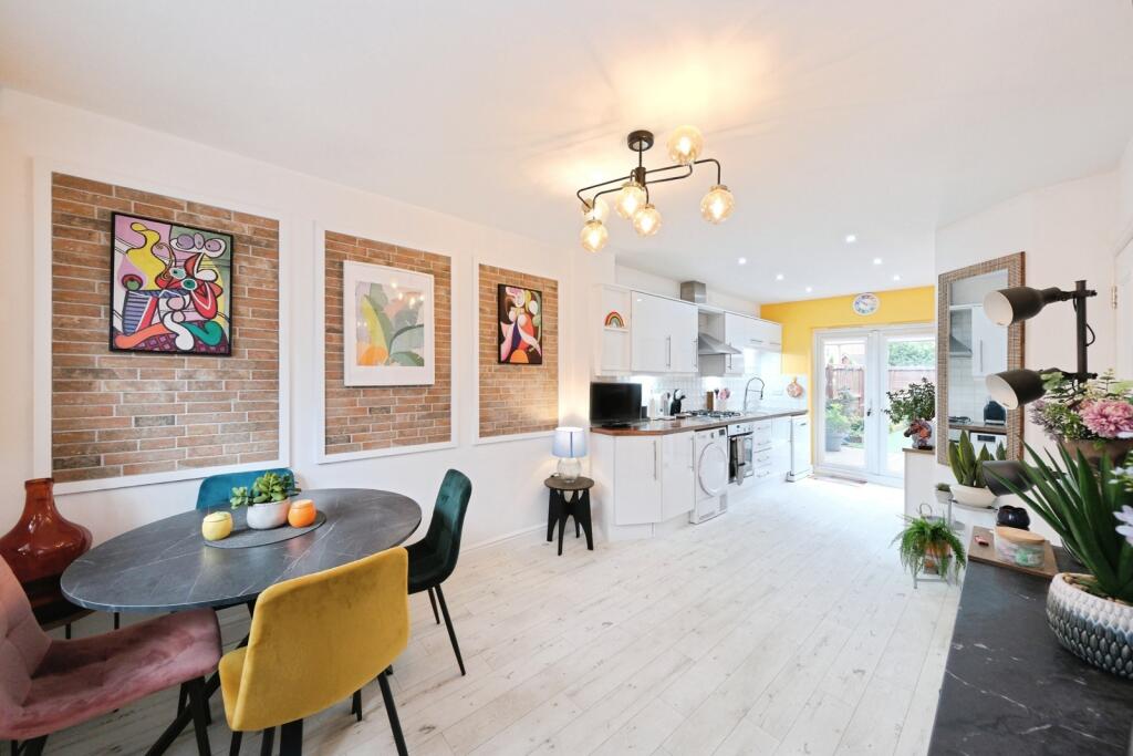 House in Derby - View 2