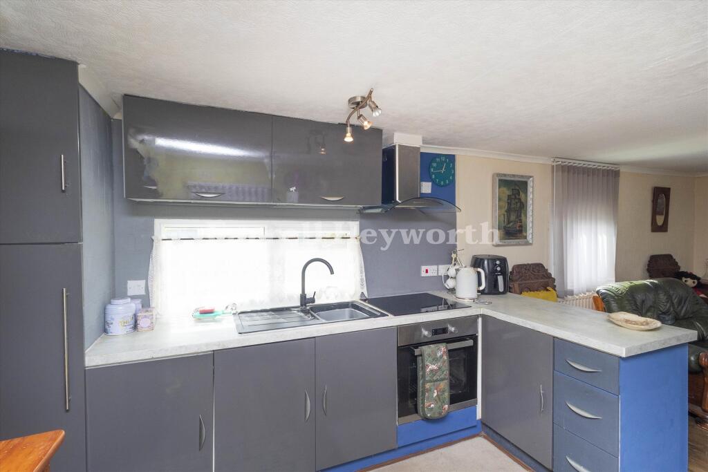 House in Lancaster, Great Wood, Morecambe - View 5