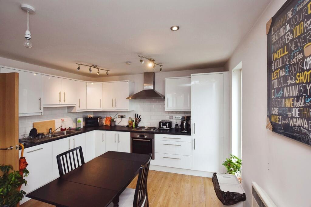 Apartment in Warrington - View 4