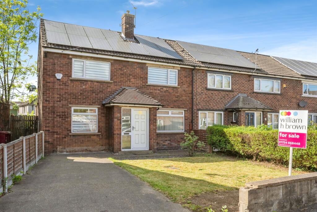 3-bed terraced on Burghley Road, Scunthorpe, £135,000