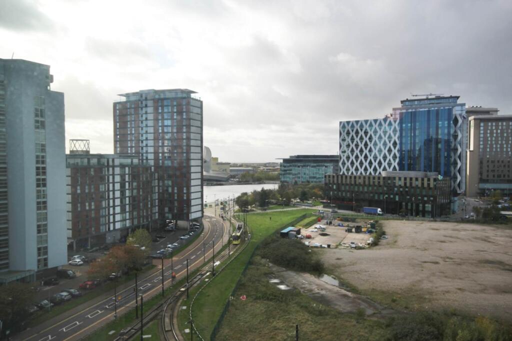 Apartment in Salford, Greater Manchester - More