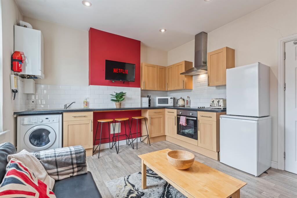 Main image of property: Bentinck Road, NG7