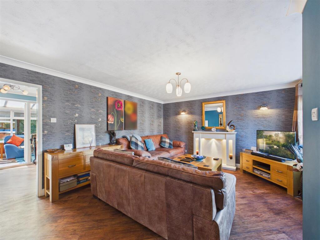 House in Hull, Avenues - View 4