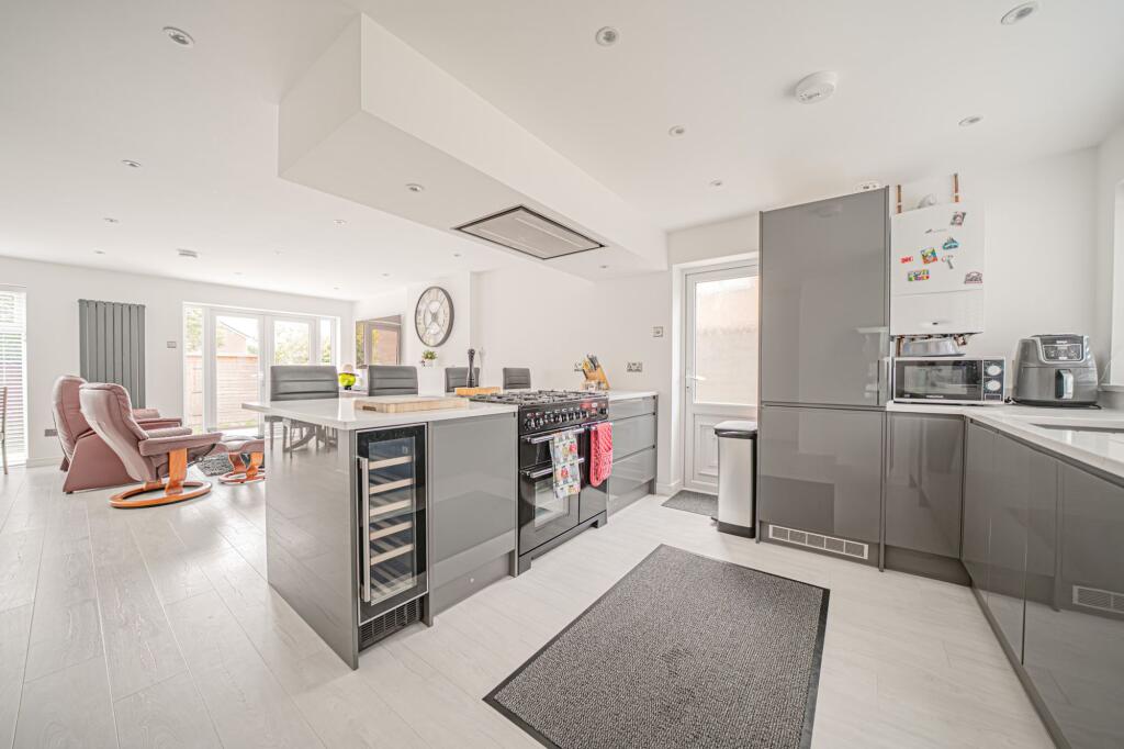 Additional image 2 of Badger Close, Cheswick Green, B90