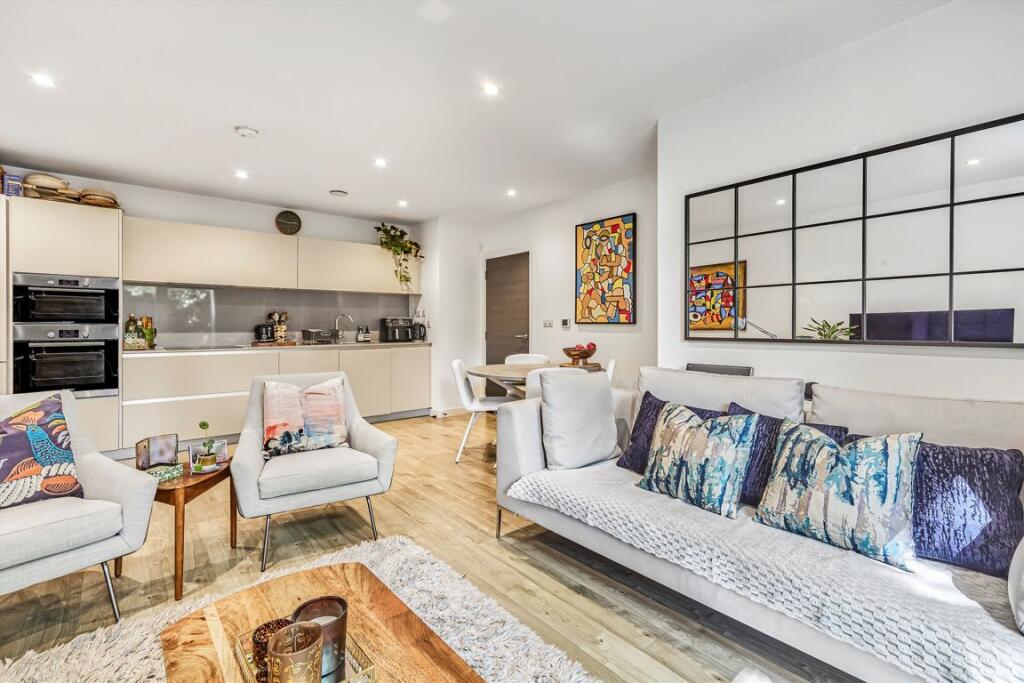 Main image of property: Woods Road, Peckham Rye