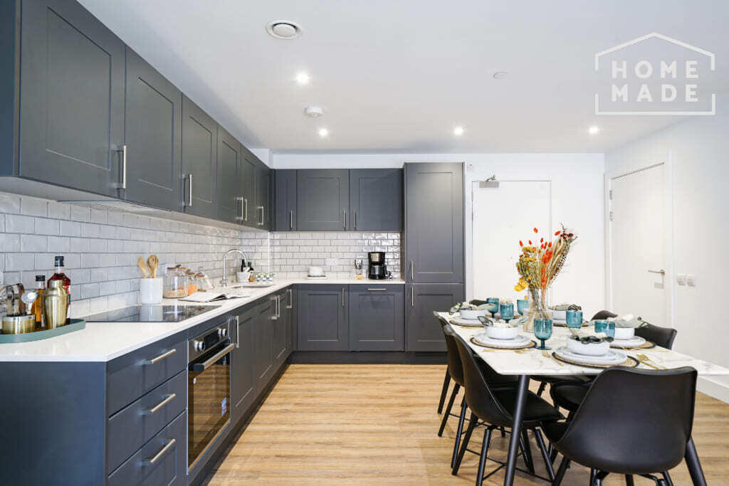 Apartment in Slough, Windsor and Maidenhead - More
