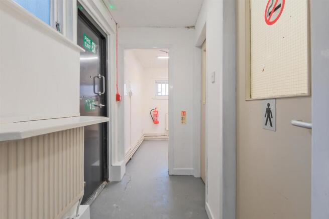 011-15 High Street, Wishaw.jpg