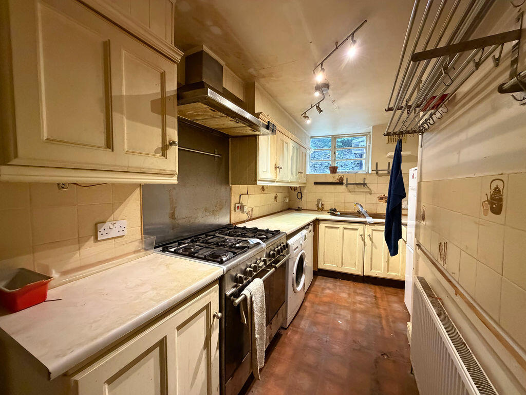Apartment in Dudley - More