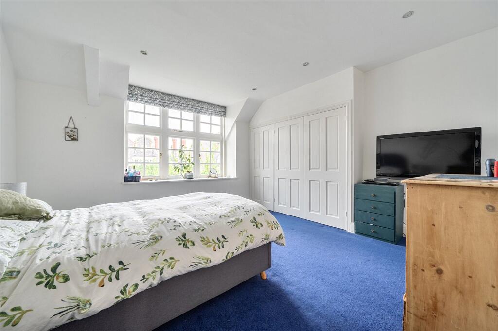 Apartment in Bristol, Sneyd Park - More