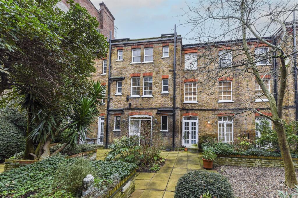 Property photo 8