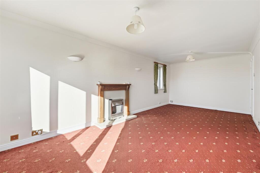 House in York - View 5