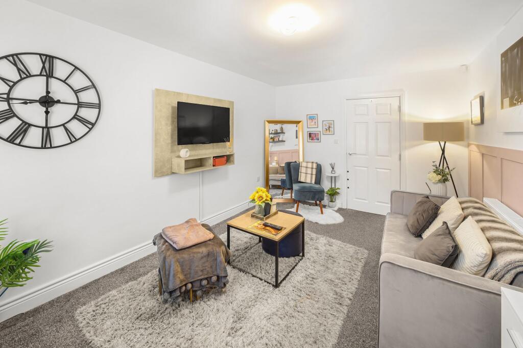 Georgias Way, Haydock, WA11 photo 3