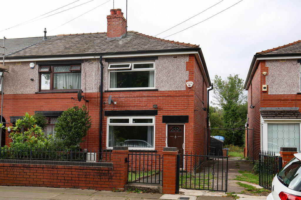 Main image of property: Park Road, Rochdale, OL12 9BJ