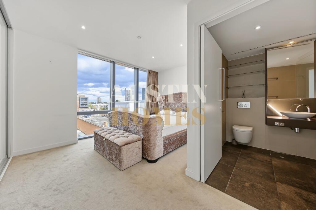 Apartment in London - View 4