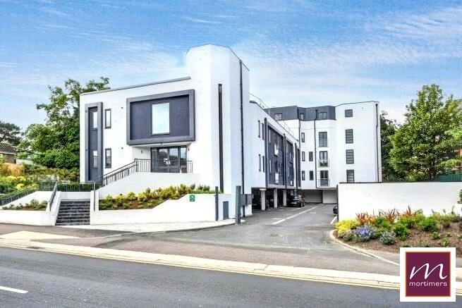 Main image of property: Walton Street, Aylesbury, Buckinghamshire, HP21