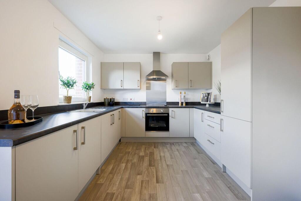 Muirhouse Green,
Edinburgh,
EH44QY photo 4