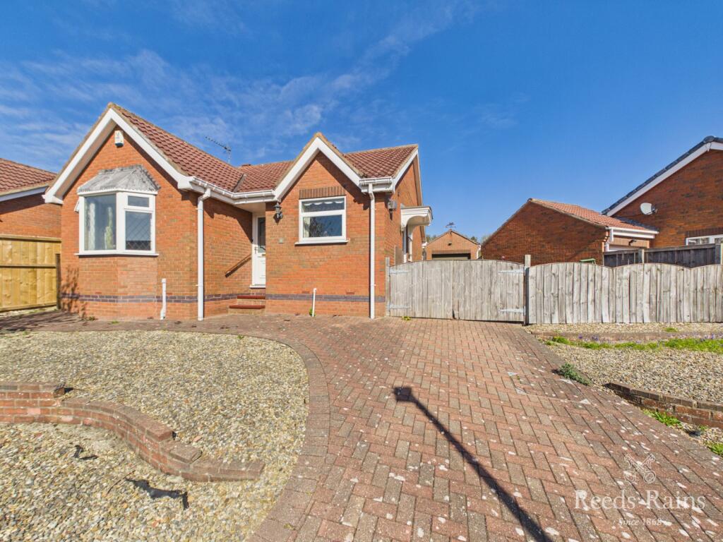 Main image of property: Thorntondale Drive, Bridlington, East Yorkshire, YO16