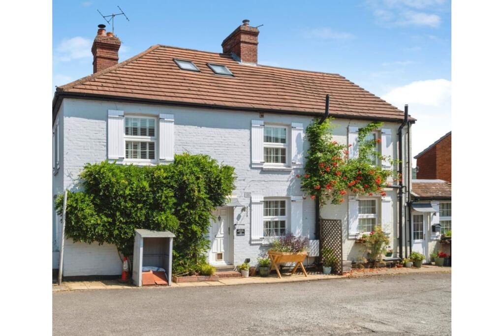 Main image of property: Fernhurst, Fernhurst, GU27