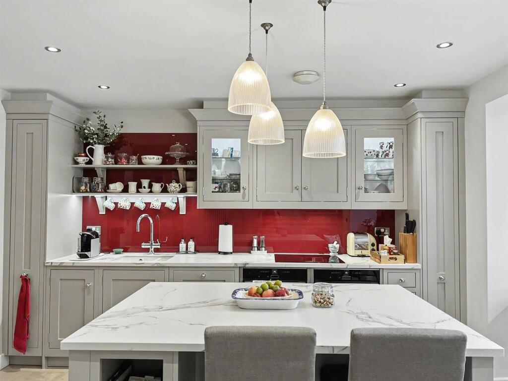 House in Bath - View 5